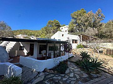 IMG-20240416-WA0088.jpg Venta de casa con terraza en Ibiza