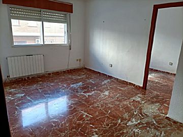 Foto 1 Venta de piso en Barriada LLera-María Auxiliadora-La Banasta (Badajoz), María Auxiliadora - Cerro del viento