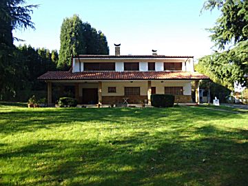  Venta de casas/chalet en Manjoya (Oviedo)