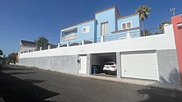PHOTO-2024-01-11-13-32-56 5.jpg Venta de casa con piscina y terraza en Barranco Hondo (El Rosario)