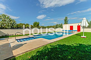  Venta de casas/chalet con piscina y terraza en Manzanares
