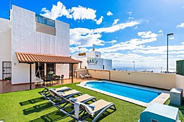  Alquiler de casas/chalet con piscina y terraza en Barranco Hondo (Candelaria)