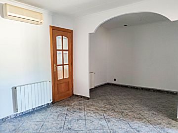 Foto Venta de piso en La Torrassa (l'Hospitalet de Llobregat), La Torrassa