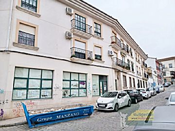 Foto 1 Alquiler de piso en Santiago (Cáceres), San Blas