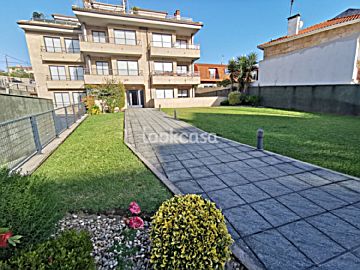  Venta de piso con terraza en Padriñán (Sanxenxo)