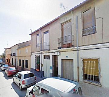 1015095 Venta de piso con terraza en Almansa