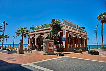 Foto Alquiler de local en Las Canteras (Las Palmas G. Canaria), Las Canteras