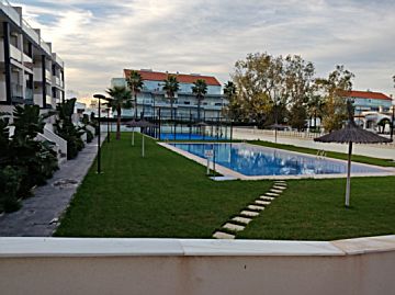 Imagen 1 Venta de piso con piscina y terraza en Centro Urbano (Dénia)