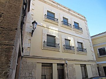 000450 Venta de casa con terraza en Ciudad Rodrigo