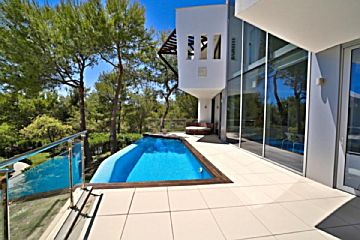 Imagen 1 Alquiler de casa con piscina en Costa del Sol Occidental - Area de Marbella