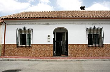Foto Venta de casa con piscina y terraza en Cortes de Baza, Cortes de baza