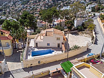 Foto Venta de casa con piscina y terraza en Calpe (Calp), Canuta I
