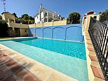 Imagen 1 Alquiler de casa con piscina en Milla de Oro - Nagüeles (Marbella (Municipio))
