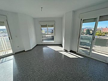 Foto Venta de piso en Alberic, Ribera Alta  Valencia