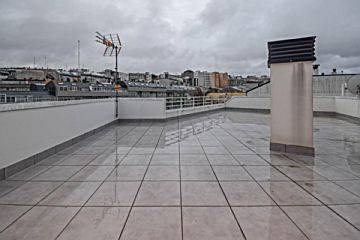 Foto Alquiler de piso con terraza en Almeiras (Culleredo), Monelos-Barrio de las Flores