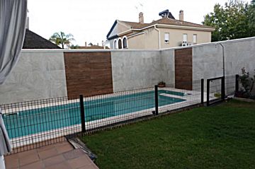 Foto Venta de casa con piscina en Utrera, Naranjal Del Castillo