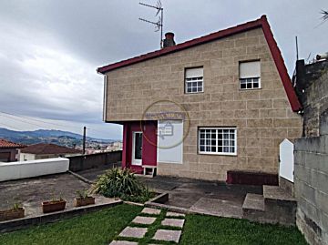 Foto Venta de casa con terraza en Lavadores (Vigo), Lavadores