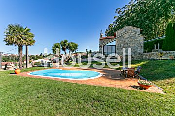  Venta de casas/chalet con piscina y terraza en Beluso (Bueu)