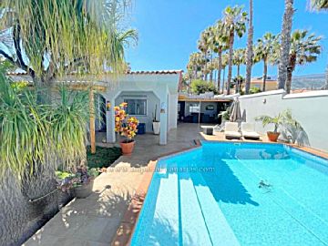 102938.jpg Venta de casa con piscina y terraza en Puerto de la Cruz, SAN NICOLAS