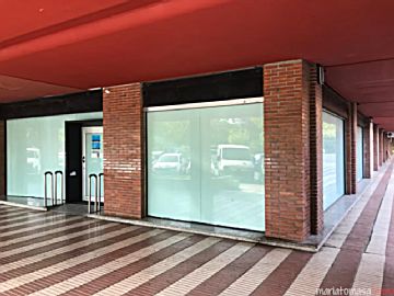 Imagen 1 Alquiler de local en Las Arenas (Getxo)