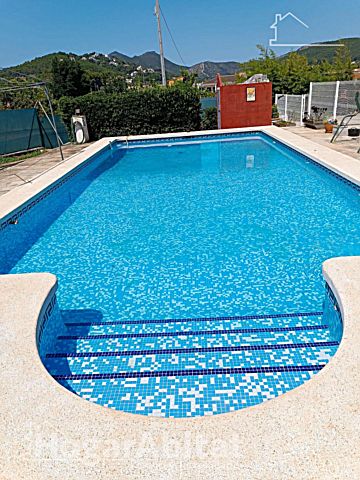 Foto Venta de casa con piscina y terraza en Villalonga, Villalonga