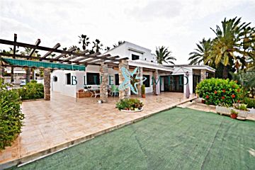 Foto Venta de casa con terraza en La Azohía (Cartagena), Isla Plana
